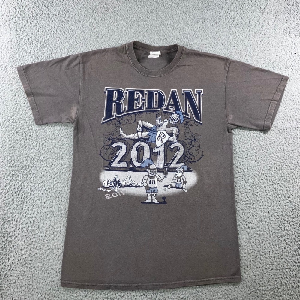 Y2K Thrashed Graphic T-Shirt Men M Gray 2012 School Spirit Grunge Skater Street